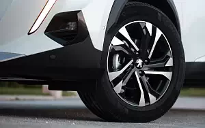  Peugeot 2008 GT Line - 2020