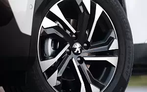   Peugeot 2008 GT Line - 2020