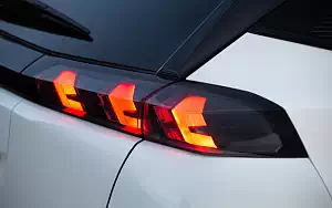   Peugeot 2008 GT Line - 2020