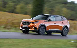   Peugeot 2008 GT - 2020