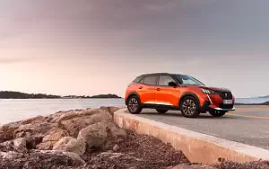   Peugeot 2008 GT - 2020