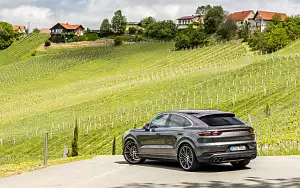   Porsche Cayenne S Coupe (Quarzite Grey Metallic) - 2019
