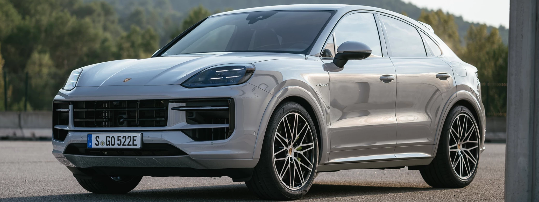 ���� ���������� Porsche Cayenne S E-Hybrid Coupe SportDesign Package - 2023 - Car wallpapers