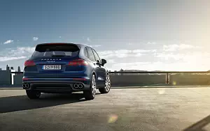   Porsche Cayenne S - 2014