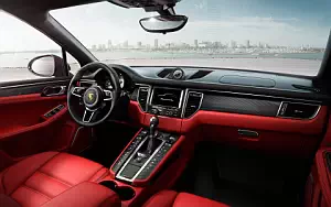   Porsche Macan Turbo - 2014