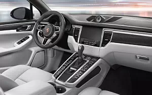   Porsche Macan Turbo - 2014