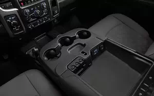   Ram 2500 Power Wagon Crew Cab - 2016