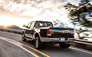   Ram 3500 Heavy Duty Laramie Crew Cab - 2014