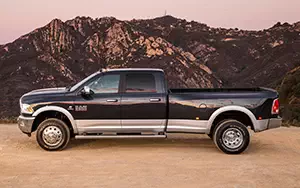   Ram 3500 Heavy Duty Laramie Crew Cab - 2014