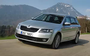   Skoda Octavia Combi 4x4 - 2013