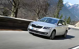   Skoda Octavia Combi 4x4 - 2013