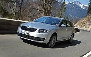   Skoda Octavia Combi 4x4 - 2013