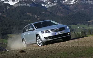  Skoda Octavia Combi 4x4 - 2013