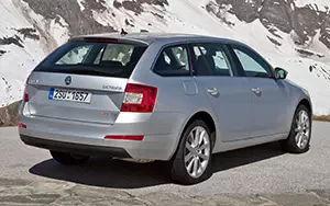   Skoda Octavia Combi 4x4 - 2013