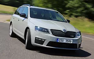   Skoda Octavia Combi RS - 2013