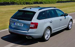   Skoda Octavia Combi RS - 2013