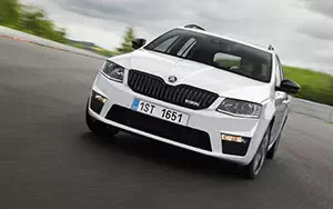  Skoda Octavia Combi RS - 2013