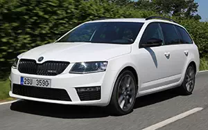   Skoda Octavia Combi RS - 2013