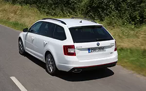   Skoda Octavia Combi RS - 2013
