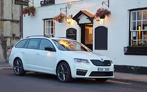   Skoda Octavia Combi RS - 2013