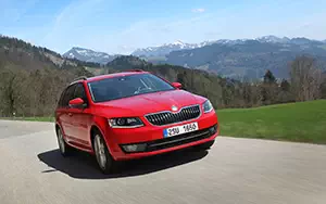   Skoda Octavia Combi - 2013