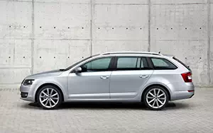   Skoda Octavia Combi - 2013